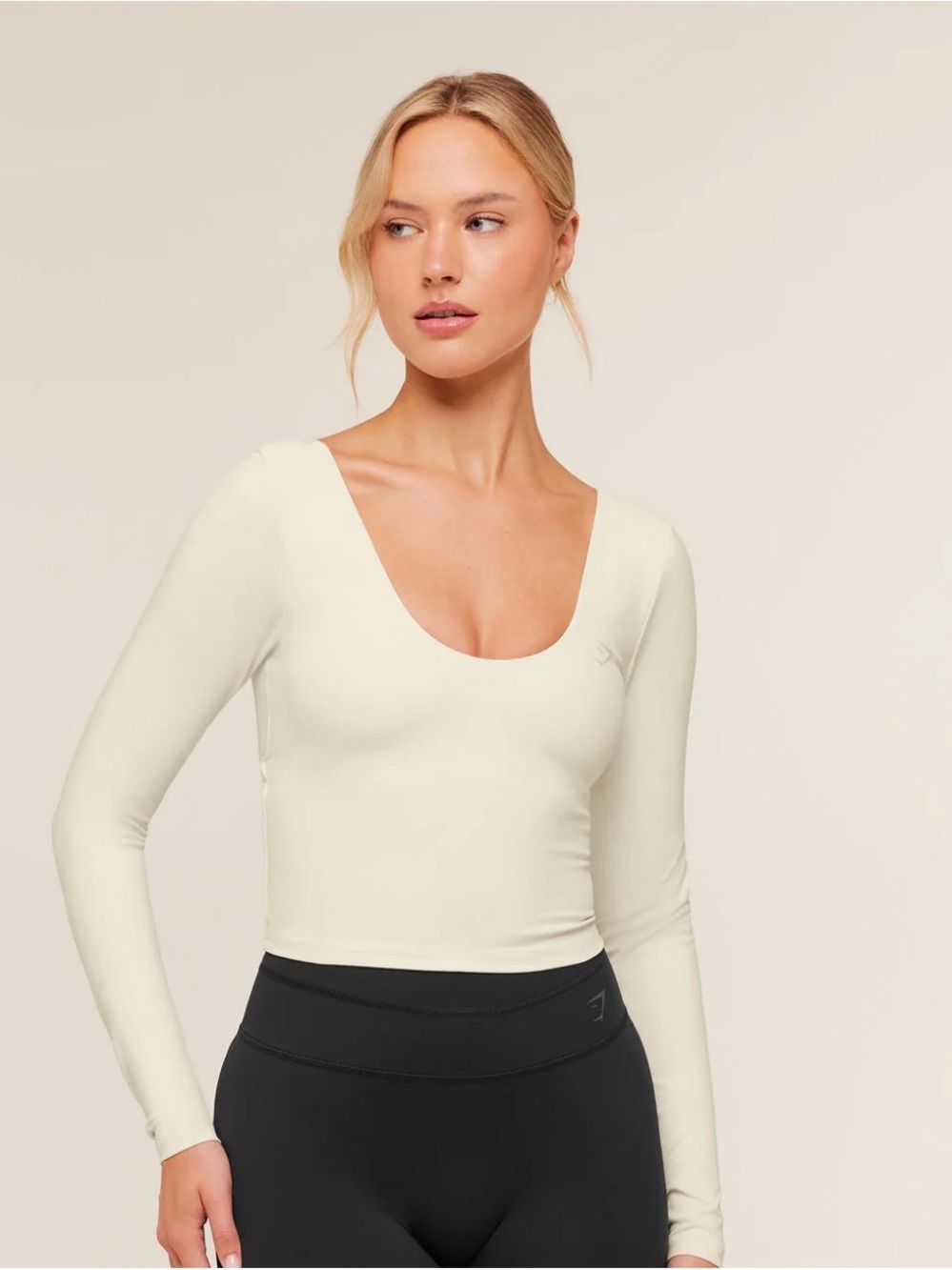Gymshark Form Long Sleeve Crop Top Size XSmall-Body Fit